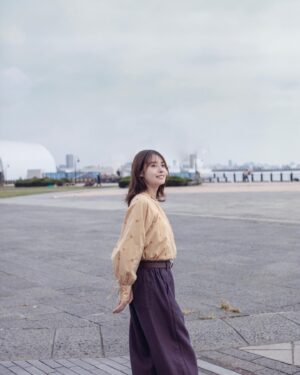 Momoko Tanabe Instagram - niko and × 安藤政信　@kalaguru77ma 
“ニコアンドの憂鬱な楽園”
⁡
優しさと、軽やかさがありながら
冒険心をくすぐるようなアイテムたち。
中でも特にニットカーディガンが大優勝でした🫶🏻
ウィメンズ・メンズ問わず着れるのも最高！
刺繍とニットは間違いないよね
⁡
服からインテリアまで長年好きなニコアンドの企画に参加させていただけて光栄でした、、
ぜひニコアンドのウェブサイトと店舗でチェックしてみてください😉

https://www.nikoand.jp/edit/masanobuando_vol_2/

⁡
⁡
@nikoand_official 
#ニコアンドの憂鬱な楽園
#PR