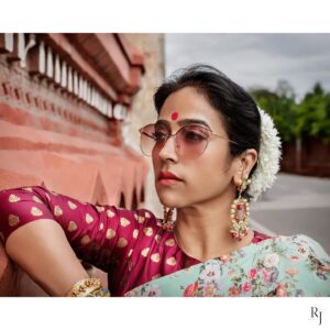 Actress Mona Kakade HD Photos and Wallpapers November 2024