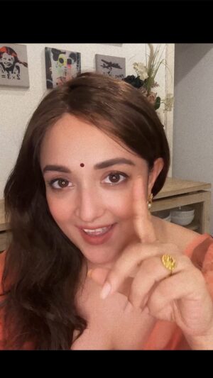 Monali Thakur Instagram - Thank you for all the love for “Haan ke Haan”.. 😍🌸🧚🏻‍♀️🙏🏼..
.
.
#monali #monalithakur #newsong #topcharts #already #organic #growth #excited #grateful #humbled #spotify #top10 🤍