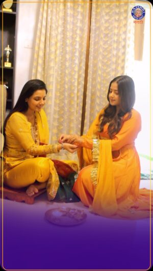 Monalisa Bagal Instagram - बागल सिस्टर्सनी खास अंदाजात साजरा केला रक्षाबंधन सण!♥️

#rajshrimarathi #monalisabagal #rakshabandhan #rakshabandhanspecial
