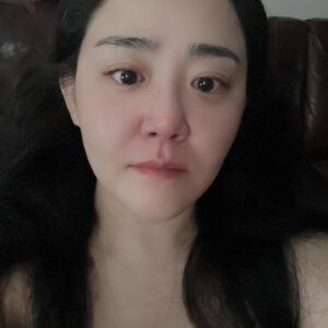 Moon Geun-young Instagram - ⠀⠀⠀⠀⠀⠀⠀⠀⠀⠀⠀⠀⠀⠀⠀⠀
안뇽🌟

#눈물은 #선풍기바람 #ㅋㅋ
#Day3254💋