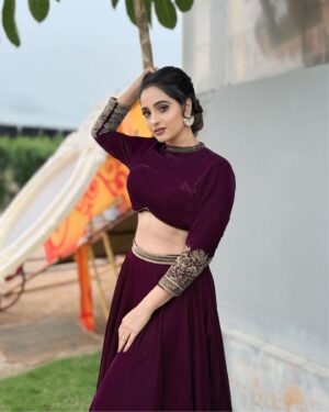 Mounika Dev Instagram - ETV 30 years of anniversary celebrations 🤩🤩
Beautiful outfit from @zenoraofficial_