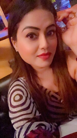 Mousumi Nayak Instagram - Hmmmmm🤪🥰