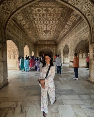 Nabanita Das Instagram - Last month’s stories..
#tajmahal #agrafort #fatehpursikri