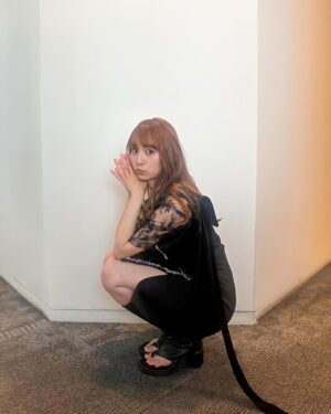 Nana Asakawa Instagram - どうか私より不幸でいて下さい
みなさん見てくださってますか😌？

私もいつもリアルタイムで見ながらXでのハッシュタグを読んで楽しませてもらってます。ありがとうございます😌