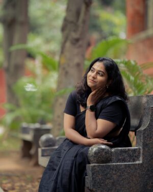 Nandhini Madesh Instagram - 📸 @jascaptures_ 
Saree @ilovesarees
