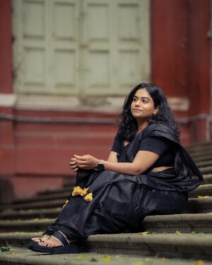 Nandhini Madesh Instagram - 📸 @jascaptures_ 
Saree @ilovesarees