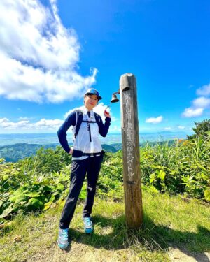 Nao Minamisawa Instagram - 新レギュラーになりました📣
毎週水曜よる10:30から放送中の
BS朝日「そこに山があるから」

本日から、新レギュラーとして参加させていただくことになりました！

山好きとしてはたまらなくうれしいです！！
番組を通して、さまざまな山の魅力に出会い、みなさんにお伝えしていけたらなと思っております。

初回は新潟県長岡市の鋸山の頂きを目指します⛰️

ぜひご覧ください！

@sokoyama_bsa 
@mammut_japan