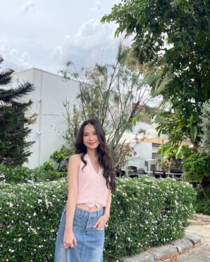 Narilya Gulmongkolpech Instagram - Happier with sunset🌅🫧💓