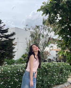 Narilya Gulmongkolpech Instagram - Happier with sunset🌅🫧💓