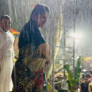 Actress Navaneet Kaur HD Photos and Wallpapers December 2024