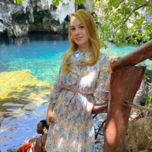 Nazanin Amiri Instagram - Maalum, a unique natural swimming pool in Paje, Zanzibar. A special place to reconnect with nature, explore the underground life, relax and enjoy the peace.
The word Maalum means Special in Swahili language.
Ticket prices 40000shilling
Send it to person you want to be here with 😊

#nature #pool#zanzibar#travel