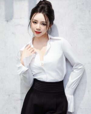Nguyễn Quỳnh Instagram - 🦋