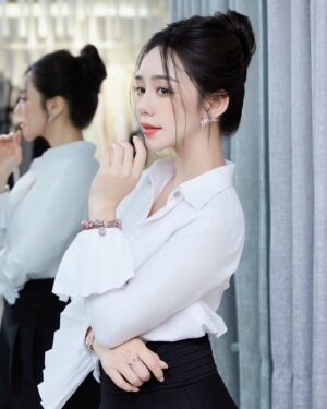 Nguyễn Quỳnh Instagram - 🦋