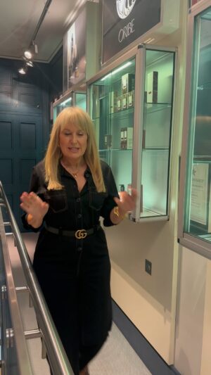 Nicki Chapman Instagram - Blonde… not grey…. Blonde 🤣

Here we go. Long for this late summer me thinks. Loving the locks by Sonia at Richard Ward using @greatlengthsuk. 
Pink may return but for now, it’s blonde all the way. Colour by Mario 

General consensus was continue with the long locks but anyone miss the pink? Just asking. 

Hair by @soniajittlahairstylist 
Colour by Mario 
@richardwardhair (paid) 

Locks @greatlengthsuk