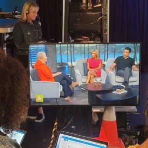 Nicole Eggert Instagram - Big thank you to @accesshollywood for the love ♥️ @afterbaywatch @hulu @abcnewsstudios Aug 28th‼️
@mariolopez @kithoover