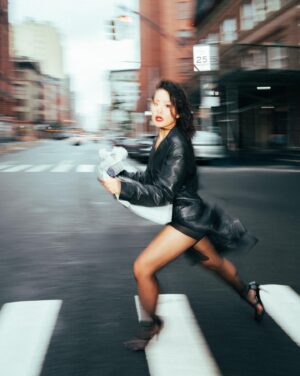 Nicole Kang Instagram - Love the smell of a FRESH NY Times 🖤☕️📰

📸 @ryanmillier 
HMU @kimiduncan 

summer rain delivered (…and so did Ryan) ☔️📰