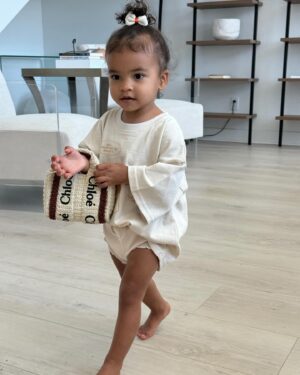 Nicole Lynn Williams Instagram - Ready for her baby Chloé campaign 🥰 @indiamoonenglish