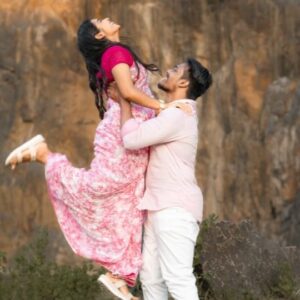 Nikhila Sankar Instagram - Some pre wedding moments captured by @eyemomentclickers ✨🫂💯😘