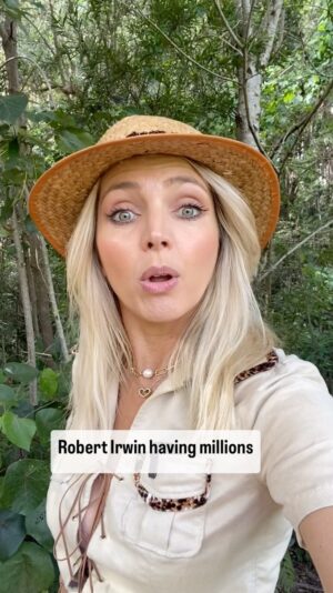 Nikki Osborne Instagram - A very special cameo shout out to Bushie’s mate @larryemdur #funny #fyp #larryemdur #bushbarbie #thebenbuckler #logies #comedian #whisky