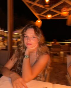 Actress Nilsu Berfin Aktaş HD Instagram Photos and Wallpapers August 2024