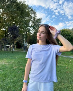 Nisa Sofiya Aksongur Instagram - Last day of summer🥹☀️

#nisasofiya #august  #summer
