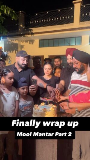Nisha Bano Instagram - Finally Wrap up of our upcoming movie `MOOL MANTAR ZINDGI DA’. ❤️
@nishabano @ghuggigurpreet @nirmal.rishi5 @iseemakaushal @harkiratharry1 @iamgurpreetbmp @irajdhaliwal @gurpreetkaur.bhangu.5 @narindernina @mahalshivendra @nirbhaidhaliwal @simarjitsingh1313 @parveen_baani @s.kaur_official @iam_gagneetmakhan @harjeetwaliaofficial @artist_santosh_malhotra_off @sarvjeetbmpfire @bmpfire @rdgoraya  @a.s.gi11 @sukhbeerkaur @shugli_jugli @billabhajiofficial @minimeharmittal @ravihans02