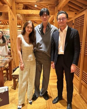Nittha Jirayungyurn Instagram - Thank you @jaibyonesiam @koreafurnituremuseum @pinkchayapa @dse_je for a wonderful evening with lovely people 🥰💗 during Frieze week in Seoul

#JAIbyONESIAM
#KoreaFurnitureMuseum
#TheHyundai
#JourneyWithoutBorders