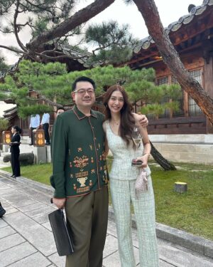 Nittha Jirayungyurn Instagram - Thank you @jaibyonesiam @koreafurnituremuseum @pinkchayapa @dse_je for a wonderful evening with lovely people 🥰💗 during Frieze week in Seoul

#JAIbyONESIAM
#KoreaFurnitureMuseum
#TheHyundai
#JourneyWithoutBorders