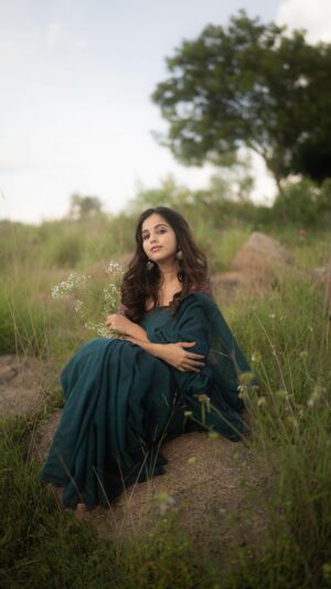 Niveditha Gowda Instagram - 🌷☁️✨

PC : @suhas_sapthagiri 
VC : @creativemahi26 
MUA : @prashanthmakeover 
Outfit : @amatyadesignerstudio 

#nivedithagowda #reelitfeelit #reelsinstagram #saree
