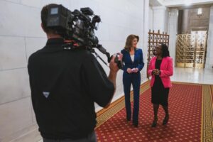 Norah O'Donnell Instagram - EXCLUSIVE🚨 We sit down for a history-making interview with Supreme Court Justice Ketanji Brown Jackson. In her first interview since joining the nation’s highest court, we speak to Justice Jackson about her personal journey to the bench, presidential immunity, an enforceable ethics code, and the people who helped make her story of American promise possible. Justice Jackson is the first black woman on the SCOTUS.

Justice Jackson’s new memoir, “Lovely One,” is out next Tuesday. 

Tune into a preview of our exclusive interview tonight on the @cbseveningnews. More to come this week on @cbssundaymorning 🌞

📸by: @adamverdugo