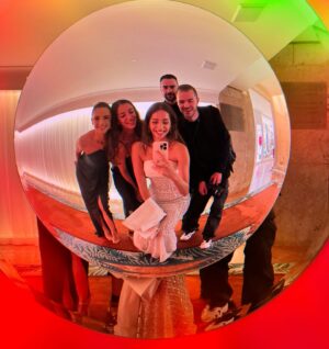 Özge Özaçar Instagram - Timeless bound between Campari Global and @labiennale took over the stage! Iconic events started with Maria’s premier and risen each day! Being invited to all of these unforgattable evenings by Campari and sharing those moments with our friends is always so honoring! Last call for true protagonist! ✈️ Until our next destination with my favorite red! ♥️

#Campari #EnjoyResponsibly #CampariCinema #Venezia81 #WeAreCinema #invitedby #ad

Spécial thanks to my great team! Who did amazing job as always ♥️ It is always a privilege to create with my family 🤍👏🏼👏🏼👏🏼

@duyqudurukan 
@cihanalpgiray @cerenalist 

@tayfunalikaba @zuleyhakuru 

@damianiofficial 
@majeparis 
@nuvocollectif @quadranluxurytimepieces