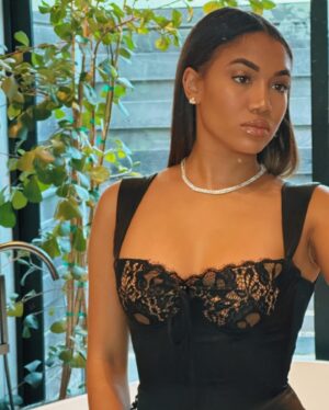 Paige Hurd Instagram - 🥂with love,