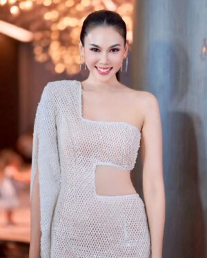 Pakkaramai Potranan Instagram - เมื่อคืนมีโอกาสไปเดินแบบที่งาน @myriad_grand_monde_official  ดีใจด้วยนะคะ เป็นก้าวที่แข็งแรง ทุกคนก้าวนะจ๊ะ กิจเจริญรุ่งเรืองน๊าาาา ขออนุญาติเจ้าของคลิปจาก ตต . ด้วยนะคะ ♥️♥️