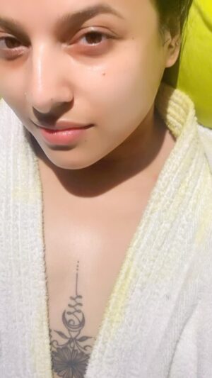 Pamela Mandal Instagram - Angelic 💕

 #follow #likeforlikes #love #instagood #instagram #followforfollowback #followme #photooftheday #bhfyp #instalike #photography #l #instadaily #picoftheday #beautiful #myself #likeforfollow #fashion #smile#hairstyles #haircolor #selflove
