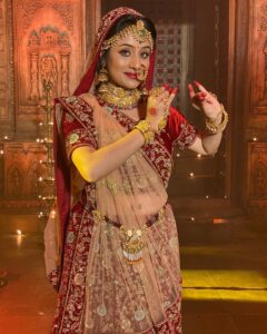 Actress Paridhi Sharma HD Instagram Photos and Wallpapers August 2024