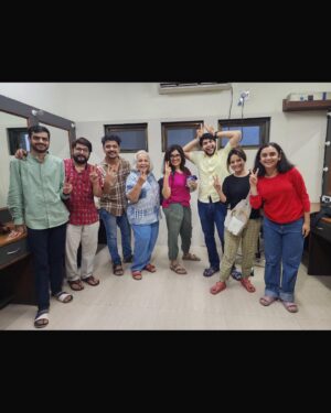 Parna Pethe Instagram - each theatre has endless memories..

last shows and green rooms.. 💡 

Nashik
Vashi 
Dombivli 
Matunga 

.. in that order ♥️

#lastshows #charchaughi