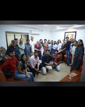 Parna Pethe Instagram - each theatre has endless memories..

last shows and green rooms.. 💡 

Nashik
Vashi 
Dombivli 
Matunga 

.. in that order ♥️

#lastshows #charchaughi