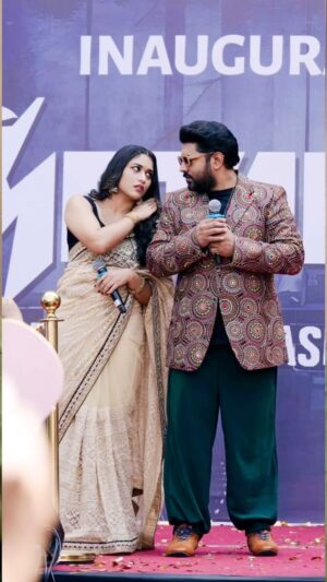 Parvathy R Krishna Instagram - The truth is always simple .. 
@vineeth84 @nivinpaulyactor