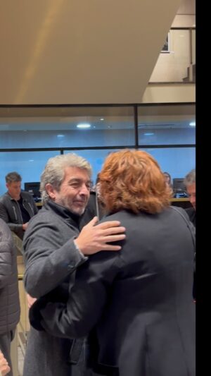 Patricia Echegoyen Instagram - ESTRENO “LA GRAN ILUSIÓN” Parte 2 
Se estrenó “La gran ilusión” en la sala Casacuberta del Teatro San Martín, una de las piezas más esperadas de la Temporada 2024 en el Complejo Teatral de Buenos Aires. 
Con traducción, versión y dirección de Lluís Pasqual sobre textos de Eduardo De Filippo, “”La gran ilusión”” cuenta con la actuación de Marcelo Subiotto, Patricia Echegoyen, Pablo Mariuzzi, Alejandra Radano, Nacho Gadano, Elvira Onetto, Yanina Gruden, Paco Gorriz, Pablo Razuk, Santiago Sirur e Ignacio Sureda. Y con la participación de los músicos Santiago Sirur (cantante), Shino Ohnaga (acordeón), Germán Martínez (guitarra) y Ernestina Inveninato (violín y mandolina), y las performers -en funciones alternadas- Ema Peyla o Luz Benavento.
Funciones de miércoles a sábados a las 20.30 horas, y los domingos a las 19.30 horas. Sala Casacuberta, Teatro San Martín (Avda. Corrientes 1530, Centro).
 info www.complejoteatral.gob.ar