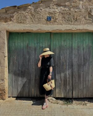 Patricia Kelly Instagram - Summer dream..☀️♥️ love, music& sun! So thankful for everything and my big love @denis.sawinkin.official 💋
How is your summer so far?😃
 #summervacation #mallorca #secondhome #recovery #health #nature #love #familytime #patriciakelly #kellyfamily #thekellyfamily