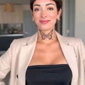Paula Bolatti Instagram - El cansancio extremo, la piel seca y las uñas débiles podrían ser señales de problemas de tiroides. Es crucial que tomemos un rol activo en nuestra salud. 💪 L@s invito a realizar el test GRATUITO de síntomas en https://www.thyroidaware.com 

#MideTuTiroides #Salud