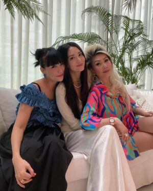 Phyllis Quek Instagram - 🌟🩷🎂❤️🩵🌟Celebrating another year of life surrounded by the love and laughter of my beautiful sisters, Phyllis and Norah, at The Edition Hotel. 💖 From the gorgeous setting to the incredible memories we created, I couldn’t have asked for a more perfect day. I’m absolutely grateful for our friendship and will always treasure our time together. Here’s to many more years of sisterhood and joy! 🥂🩷🌟🩵🎂🥂❤️🌟 @phyllis_quek @zhang.norah 💋