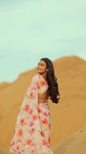 Actress Poornima Ravi HD Photos and Wallpapers October 2024