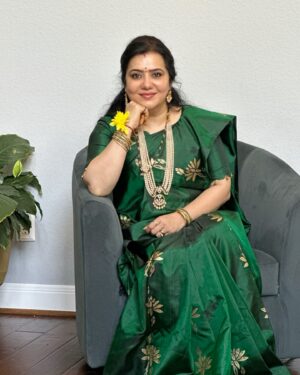 Pranathy Sadhanala Instagram - శుభోదయం నేస్తాలు💚 
అమ్మ ఆశీస్సులు అందరిపై ఉండాలని కోరుతూ నాల్గవ శ్రావణ శుక్రవారం శుభాకాంక్షలు 🙏
#goodmorning 
#godessyouall 
#pranathymanasupalike