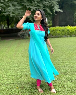 Preethi Sharma Instagram - 🩵❤️✨
Wearing @tara.india_ 💫

#aadhya #zeetelugu #psr #preefam☮️ #preevibes☮️ #preelovesyou☮️
