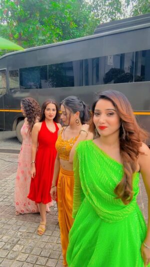 Priya Mishra Instagram - Vibe 😝