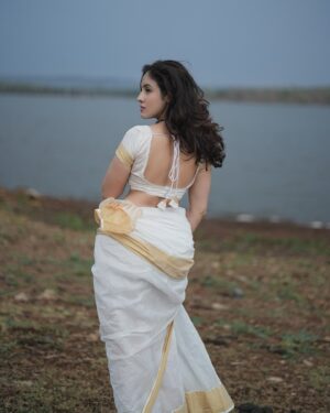 Priyanka KD Instagram - Saree lover ♥️…… 

#saree #sareelove #photoshoot #photooftheday #mumbai #picoftheday #priyankakholgade