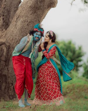 Priyanka M Jain Instagram - हरे कृष्ण हरे कृष्ण कृष्ण कृष्ण हरे हरे,हरे राम हरे राम राम राम हरे हरे🧿🦚 

Designer @sreha_designer_studio 
Captured by @thehashtag_photography 
MUA @praneetha_beautymakeover 
.

.

.

.

.

.

.

#krishna #krishnalove #krishnajanmashtami #janmashtami #janmashtamispecial #radhakrishna #rukmini #wohkisnahai #harekrishna #trend #trending #trendingreels #trendingnow #love #flute #gokul #brindavan #vrundavan #brundavan #gokulashtami #priyanka #priyankajain #priyankamjain #shiv #shiva #shivakumar #shivakumarmarihal #neverendingtales