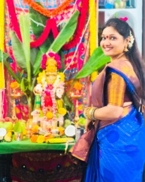 Priyanka Nalkari Instagram - “VARALAKSHMI VRATHAM 2024”..
Bangles @blossomspot_